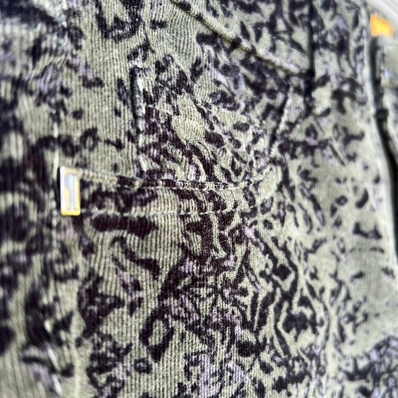 🎯NWOT Pilcro And The Letterpress Corduroy Pants Green Size 26P - Picture 5 of 10